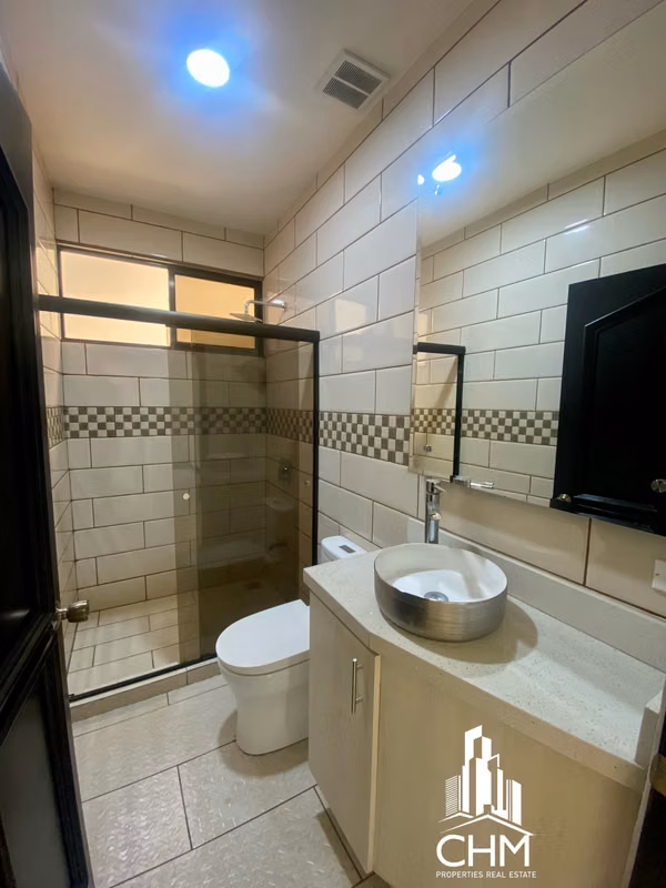 ALQUILER DE LUJOSA CASA-ROHRMOSER-NUNCIATURA-USO SUELO MIXTO-APTA OFICINAS-NEGOCIOS