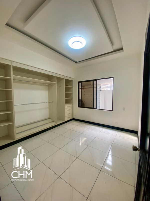 ALQUILER DE LUJOSA CASA-ROHRMOSER-NUNCIATURA-USO SUELO MIXTO-APTA OFICINAS-NEGOCIOS