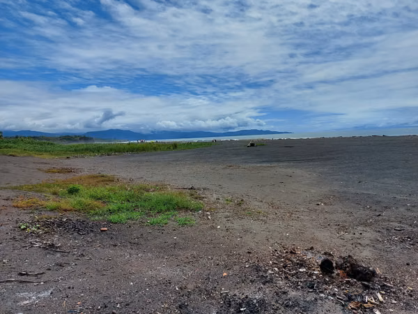 Lote Frente al Mar en Bajamar – 2,962 m² por $110,000 ¡Oportunidad Única!