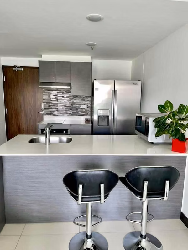 NUNCIATURA ALQUILO APARTAMENTO AMUEBLADO