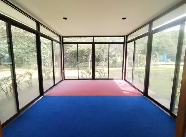 Venta de encantadora casa con amplias zonas verdes