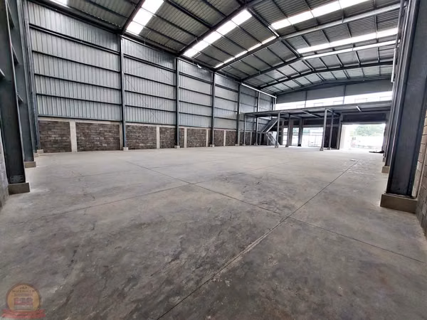 Naves Industriales y Ofibodegas Premium desde 700m² | Coyol de Alajuela | Venta o Renta