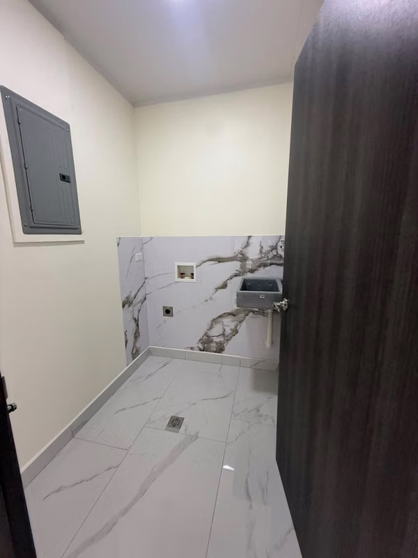 New 2 bedroom apartment for rent, Rohrmoser