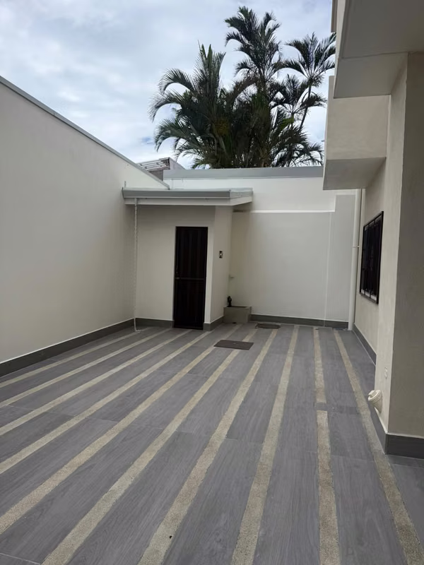 New 2 bedroom apartment for rent, Rohrmoser