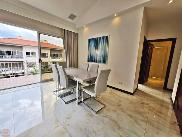 Penthouse Amueblado 3 Hab en Escazú | Cerca de Multiplaza | $2.500