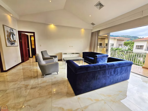Penthouse Amueblado 3 Hab en Escazú | Cerca de Multiplaza | $2.500