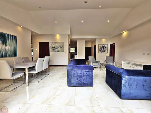 Penthouse Amueblado 3 Hab en Escazú | Cerca de Multiplaza | $2.500