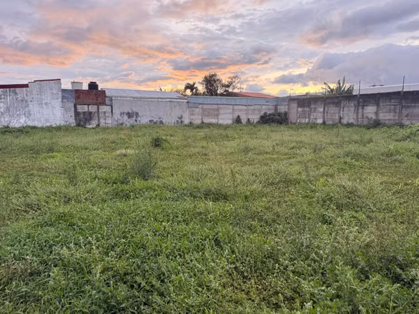 Sale of lot Santo Toamas de Santo Domingo de Heredia 655m2
