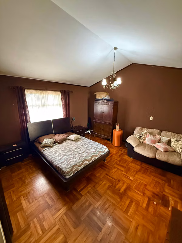 Casa en Venta Escazú San José RA 27120