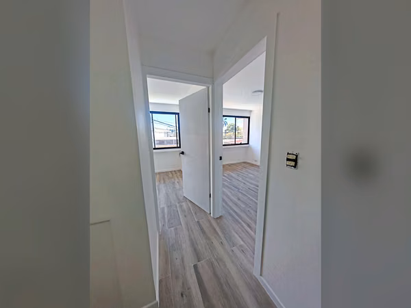 Casa en Escazú | Residencial u Oficina | 3 Hab. | 3 Parqueos | $2.500