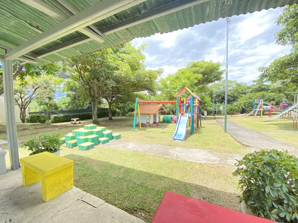 Alquiler de Apartamento en Guachipelin de Escazú dentro de Residencial 4200000