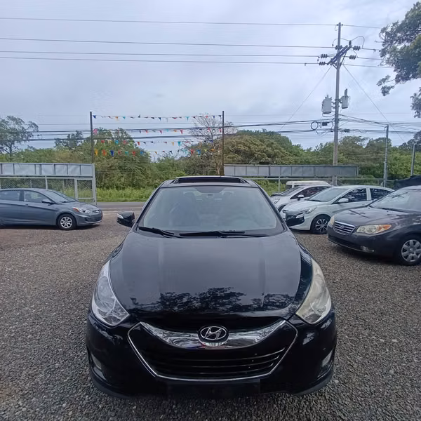 HYUNDAI  TUCSON  2010  FINANCIADO