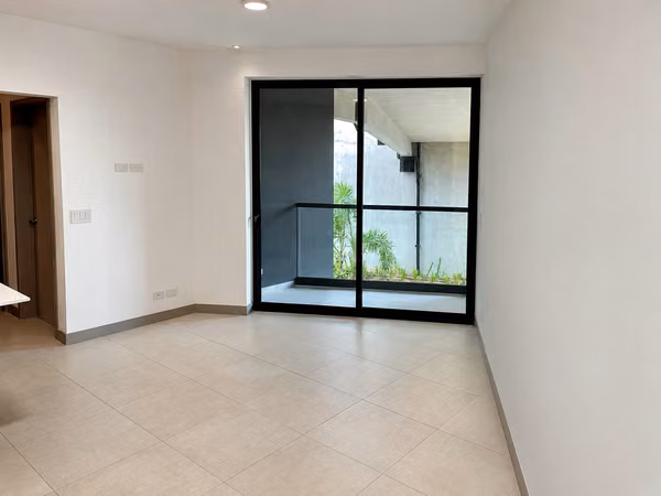 Núcleo Sabana Torre B Condo 212