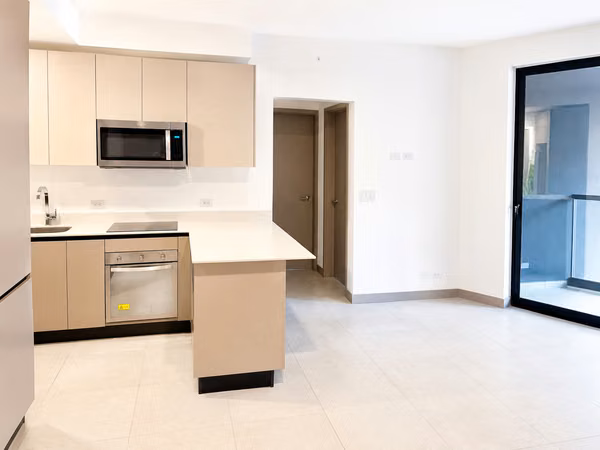 Núcleo Sabana Torre B Condo 212