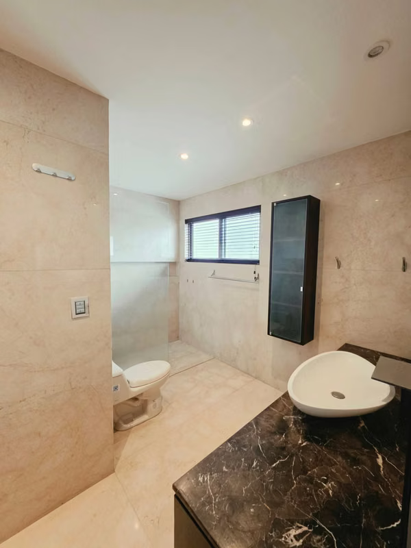 CASA EN VENTA – TREJOS MONTEALEGRE EN CONDOMINIO