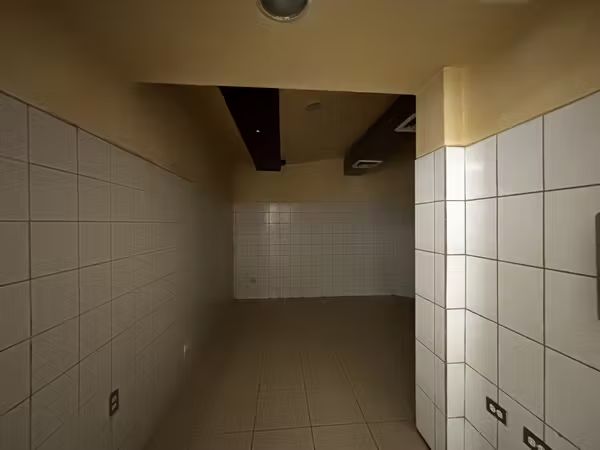 Local comercial 140m2 + 20m2 de terraza San Rafael de Escazú parqueo seguridad