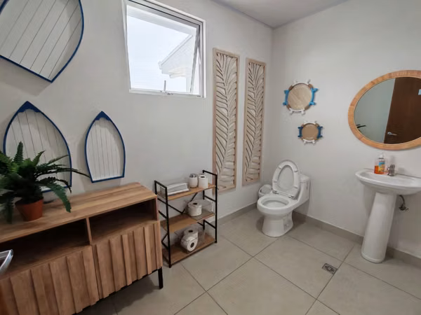 Se alquila apartamento en Rohrmoser. Al final del Boulevard. Cerca del Colegio Británico.