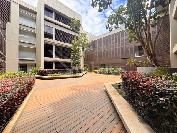 id # 43087 Alquiler de apartamento en Condominio Escalante 101