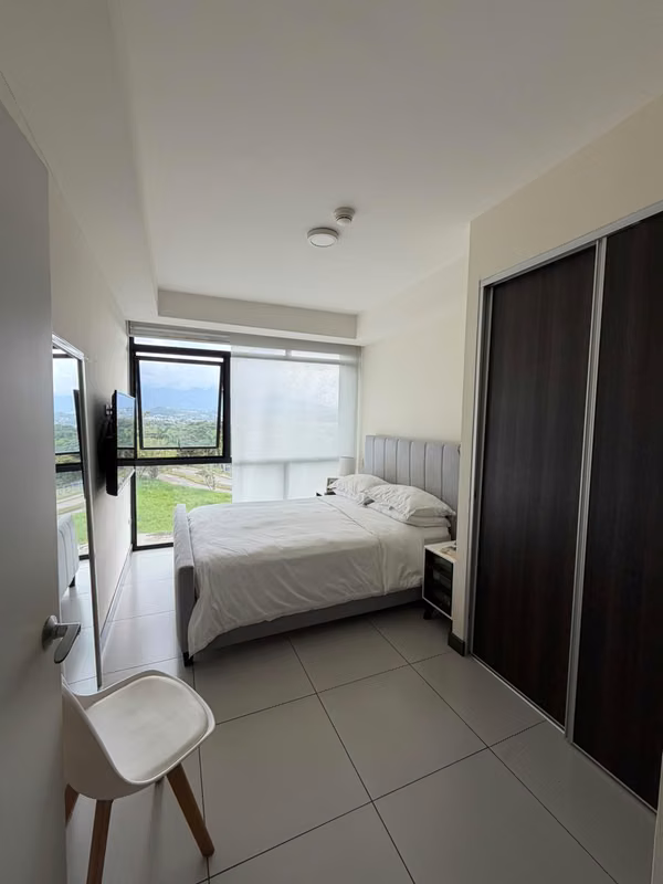 ALQUILER DE APARTAMENTO SIN MUEBLES EN ULLOA, HEREDIA