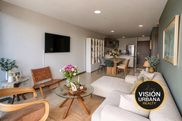 Apartamento de 2 Habitaciones en Torres Paseo Colón