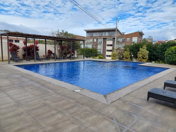 Hermoso Apartamento en Condominio, San Pablo de Heredia