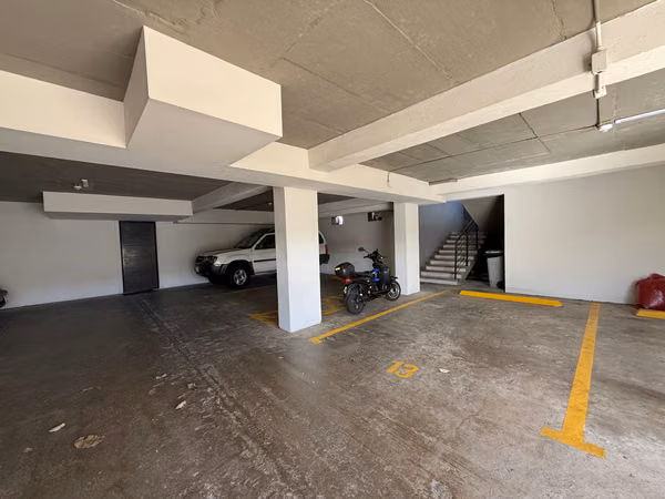 Apartamento con Vistas Ideal para Inversión en Cuarto Piso