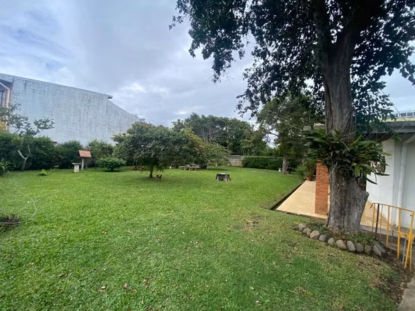 PROPIEDAD COMERCIAL EN LA URUCA