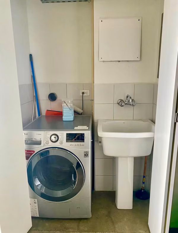 Venta de Apartamento Amueblado, Rohmoser, San José. 6072