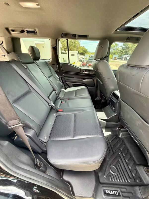 Se vende Toyota Land Cruiser Prado TXL 2025