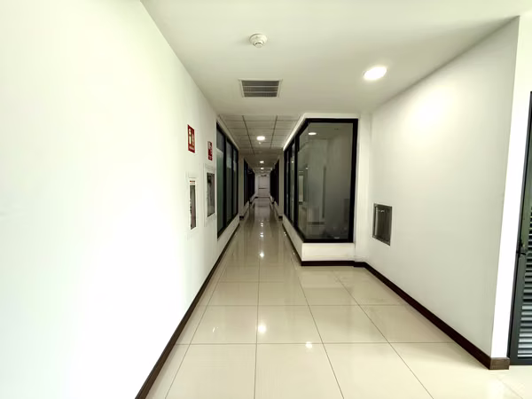 Venta de oficina en centro corporativo San Rafael de Escazú (CT)