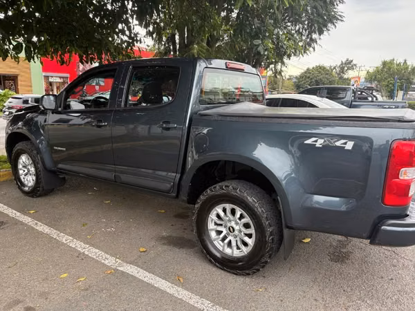Chevrolet colorado Lt 2023