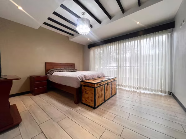 Se vende casa en El Guarco, Cartago, Condominio.