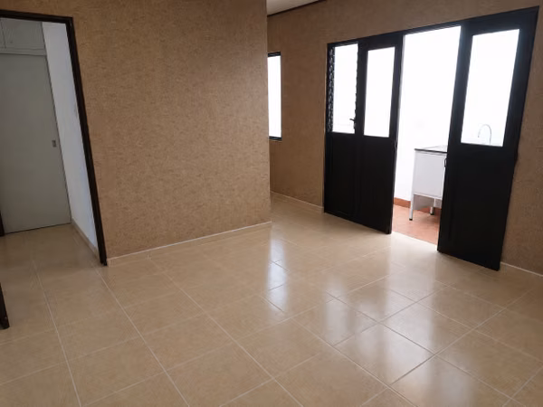 APARTAMENTO EN ROHRMOSER.