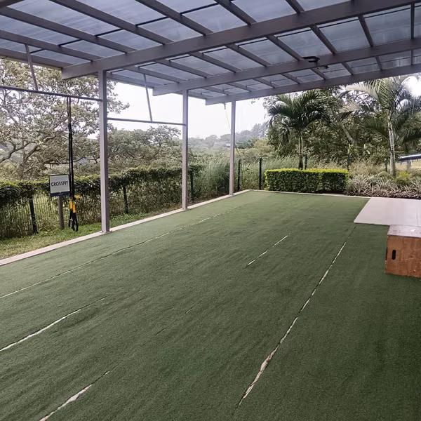 Casa en condominio, 3 dormitorios 2 parqueos, Ciruelas, La Guacima, Alajuela