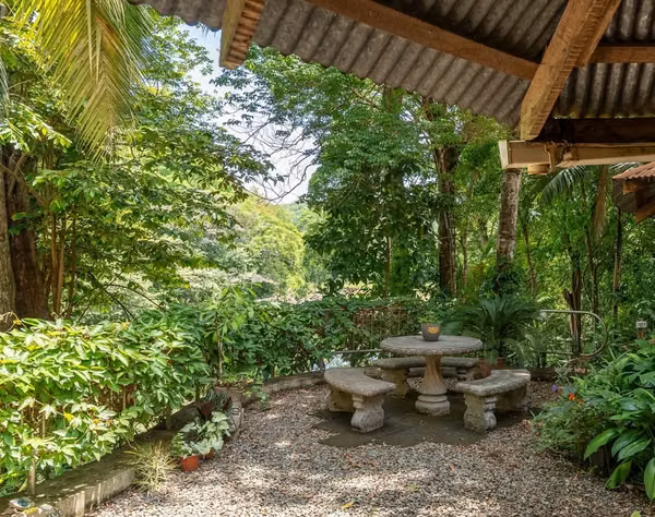 OPORTUNIDAD DE INVERSIÓN — La Cruz, Guanacaste | 44 acres con Eco Lodge