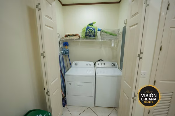 Apartamento Amueblado de 2 Habitaciones en Los Sueños, Herradura