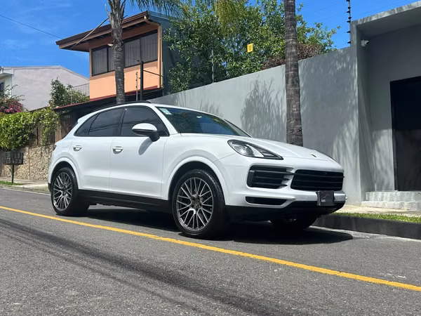 PORSCHE CAYENNE PLATINUM EDITION