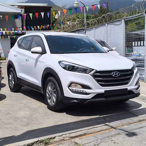 HYUNDAI  TUCSON  2016 FINANCIADO