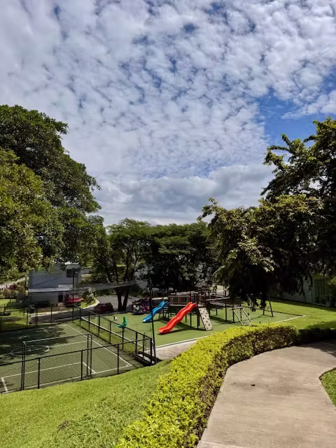 Casa de una planta en La Guácima | Alquiler con opción a compra
