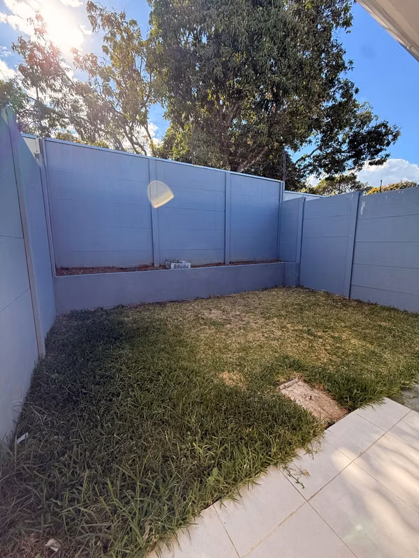 Se Alquila Hermosa casa con patio propio en Condominio cerca del Coyol