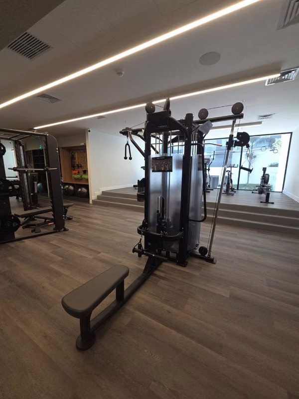 Se alquila apartamento en Rohrmoser, Nunciatura