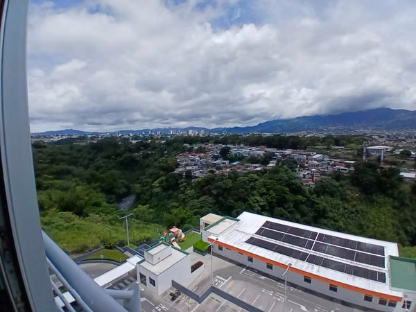 Oportunidad de Apartamento Semiamueblado Cerca de Lagunilla Heredia