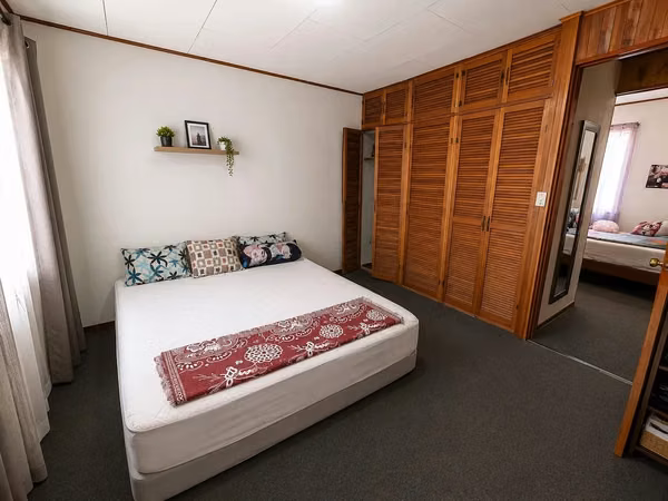 Venta de Edificio con 4 apartamentos totalmente alquilados en Montelimar, Goicoechea