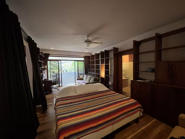 CASA AMUEBLADA EN ALQUILER LOMAS DEL VALLE SANTA ANA 2 HAB CÓD JV374