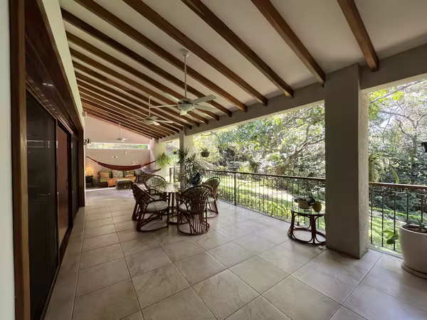 CASA AMUEBLADA EN ALQUILER LOMAS DEL VALLE SANTA ANA 2 HAB CÓD JV374