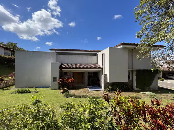 CASA AMUEBLADA EN ALQUILER LOMAS DEL VALLE SANTA ANA 2 HAB CÓD JV374