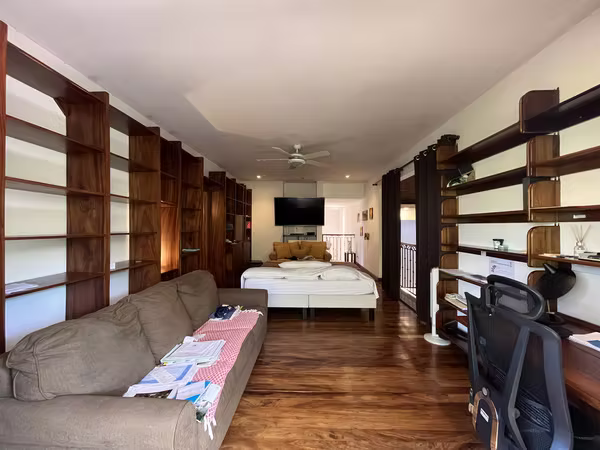 CASA AMUEBLADA EN ALQUILER LOMAS DEL VALLE SANTA ANA 2 HAB CÓD JV374
