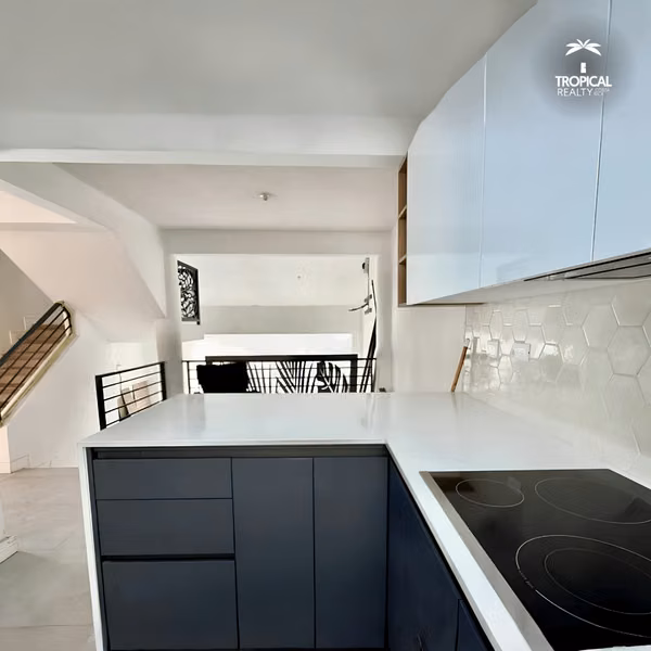 Casa Independiente Remodelada en Venta | Sabana Oeste, San José