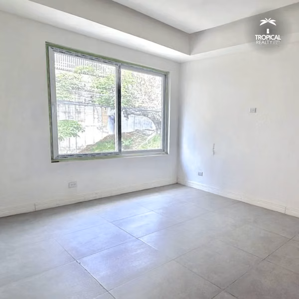 Casa Independiente Remodelada en Venta | Sabana Oeste, San José
