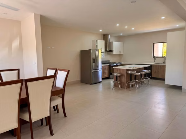 Casa moderna en alquiler en Condominio Tayacán, Liberia | 3 habitaciones
